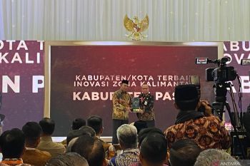 Menko PMK: Kenaikan investasi perlu sebanding dengan daya serap pekerja