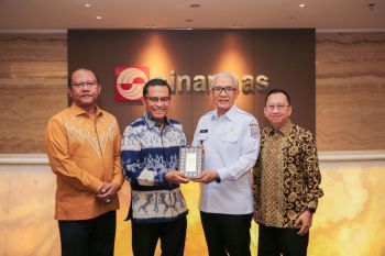 Sinar Mas dan APP Group wakaf Alquran ke masjid di Gorontalo