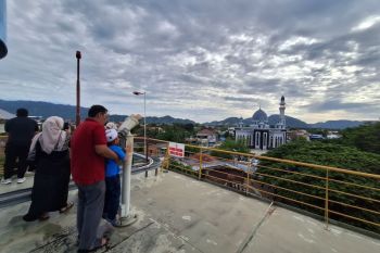 Ketika atlet belajar tentang resiliensi dari PLTD Apung