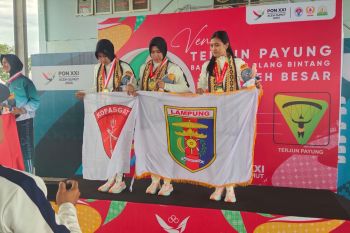 Penerjun payung Lampung dapat hadiah 1 hektare tanah