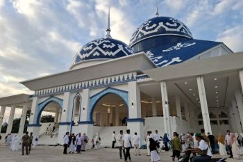 Peresmian Masjid Agung Batam mendorong kunjungan wisata religi