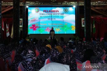 Pemkab Demak bekali guru TK ciptakan pembelajaran menyenangkan