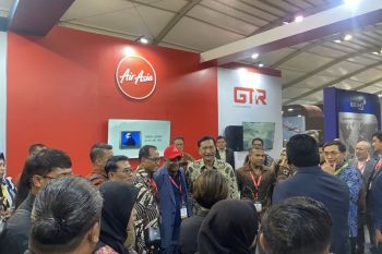 Luhut temui bos AirAsia di Bali Airshow bahas atasi avtur mahal