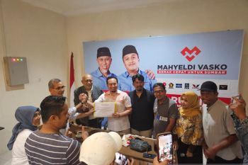Eks Relawan AMIN dan Relawan Prabowo deklarasi dukung Mahyeldi-Vasko
