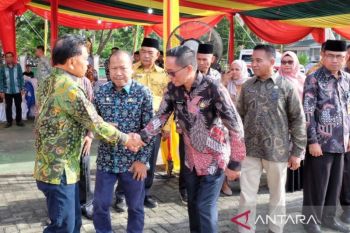 Bupati Asmar minta maaf jelang cuti pilkada