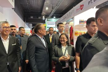 Kehadiran PM Anwar Ibrahim penghargaan bagi pelaku usaha Indonesia di MIHAS 2024
