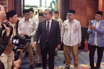 Sekjen Gerindra sebut program makan siang gratis sebagai amal sosial