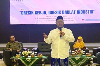 Bupati Gresik beri motivasi mahasiswa hadapi tantangan teknologi