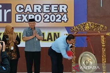 SMK  di Temanggung Jateng selenggarakan bursa kerja