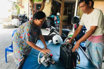 Pemanfaatan mesin jukung ramah lingkungan untuk masa depan masyarakat pesisir