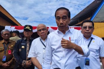 Presiden Jokowi sebut harga beras di Indonesia mahal dipicu harga skema FOB