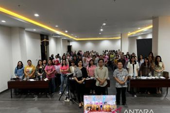 KPU-FJPI sosialisasi tahapan Pilkada pada perempuan di Sulut