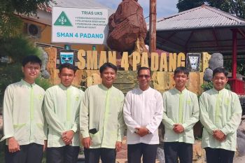 SMAN 4 Padang raih Piala Wali Kota Yogyakarta