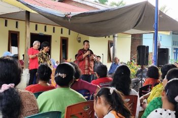 Kampanye di Pinang Sebatang, Irving jawab keluhan warga merasa termarjinalkan
