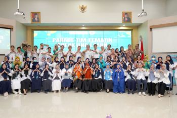 RS Wahidin Sudirohusodo Makassar  gelar parade strategi peningkatan layanan