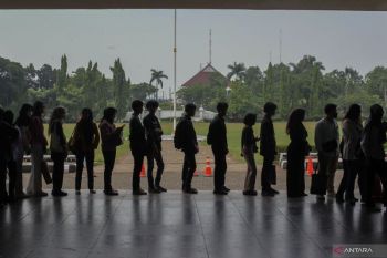 Indonesian deputy minister urges students to embrace global mindset