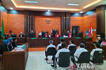 JPU dakwa kasus dugaan korupsi Dinas Pendidikan Sumbar rugikan negara Rp5,5 miliar (Video)