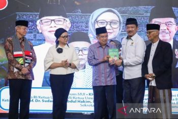 Baznaz-MUI terbitkan buku "Jusuf kalla Mujahid Perdamaian Dunia"