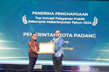 Inovasi pencegahan stunting Padang terima penghargaan nasional