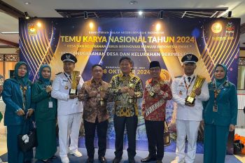 Wali Kota Mataram raih penghargaan Upakarya Wanua Nugraha dari Kemendagri
