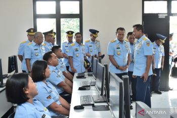 KSAU meresmikan skuadron pendidikan khusus pelajari siber