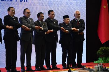 Ma'ruf Amin sambut baik pertemuan trilateral China-Jepang-Korea Selatan