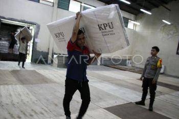 KPU Yogyakarta menerima 2.410 bilik suara Pilkada 2024