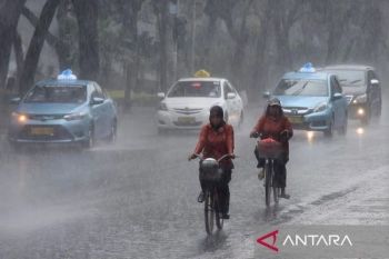 Cuaca di kota-kota besar hari ini diprakirakan hujan ringan hingga sedang