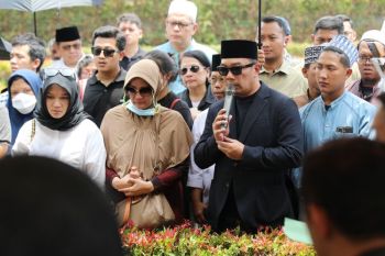 Ridwan Kamil berduka atas meninggalnya Prof Danisworo