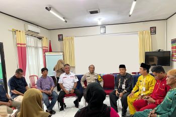 Polsek Senapelan sampaikan pesan pilkada damai pada RT hingga lurah