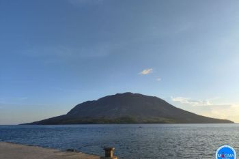 PVMBG minta warga jauhi  radius bahaya dua kilometer Gunung Ruang Sitaro