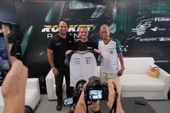Tim Rocket Racing tatap kompetisi Asia bersama Rizal Sungkar &amp; Porsche