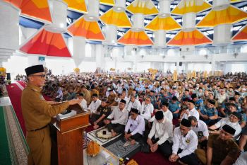 Pemprov gelar tabligh akbar sambut HUT ke-355 Sulsel