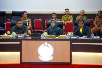 Lima pimpinan DPRD Provinsi Sulsel periode 2024-2029 diumumkan