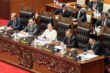 Rapat Paripurna DPR RI setujui penambahan komisi menjadi 13