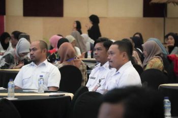 Pemkot Makassar dukung ekonomi biru dan hijau pada momen ICAS Unhas 2024