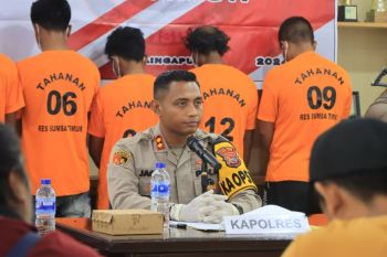 Polisi tangkap enam orang pencuri ternak di Sumba Barat