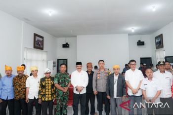 Pemkab-Sigi ajak masyarakat jaga keamanan desa dari konflik