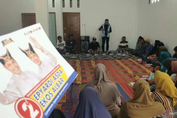 Keluhkan Jalan Rusak, Warga Talamau Pasbar Berharap kepada Ekos Albar