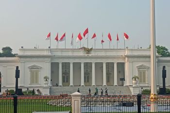 Jelang pelantikan, Karpet merah mulai dibentangkan di halaman Istana Merdeka