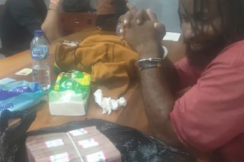 Satgas Damai Cartenz tangkap anggota KKB bawa uang untuk beli senpi di Dekai