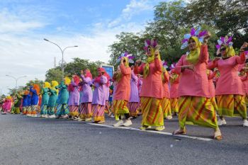 33.074 penari jepin massal hari jadi Pontianak pecahkan rekor MURI