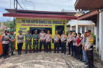 Waka Polres Bengkalis pimpin apel siaga pengamanan pelantikan Presiden