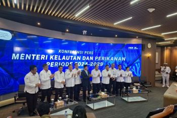 Menteri KKP akan terus soroti pencurian lobster dan pasir laut