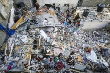 Pertahanan sipil Gaza hentikan operasi usai personel ditahan Israel