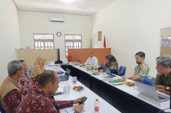 Rapat rutin Fakultas Pertanian dan Kehutanan UMPR bahas lima poin utama