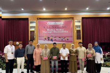 BPJS Kesehatan Sumbagteng luncurkan buku saku terapi hemofilia