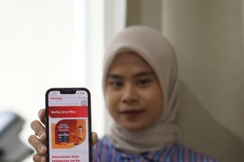 Telkomsel kenalkan paket internet dan nelpon serba lima ribu