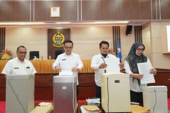 Sekdaprov Sulsel mendorong OPD siapkan arsiparis