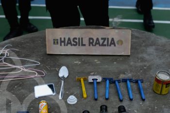 Rutan Tanjungpinang gencar merazia sel tahanan cegah benda terlarang